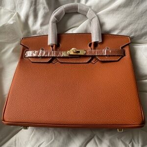 Mille Gabrielle Bag NWT
